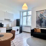 Bege Citynest Apartamento *